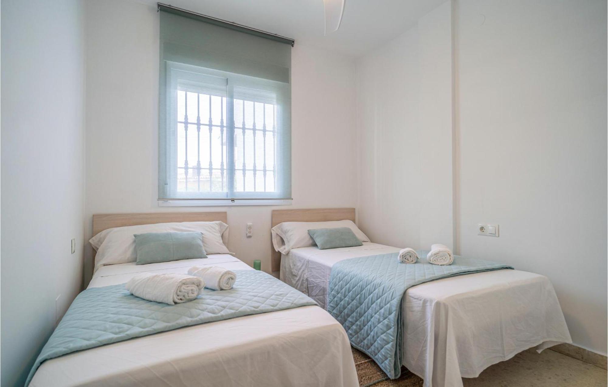 Nice Home In Velez-Malaga With Wifi 外观 照片