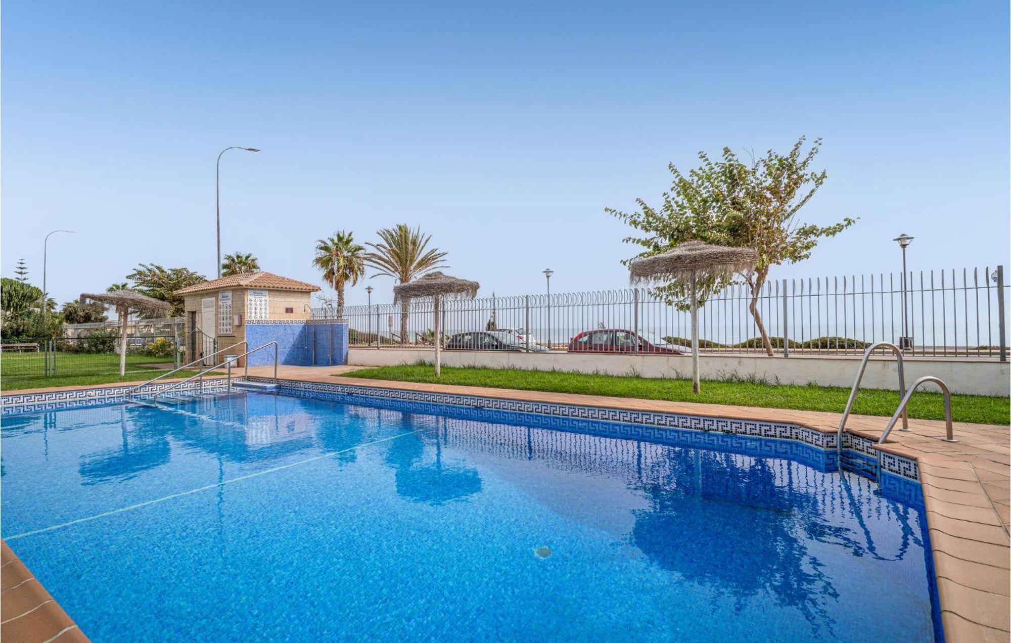 Nice Home In Velez-Malaga With Wifi 外观 照片