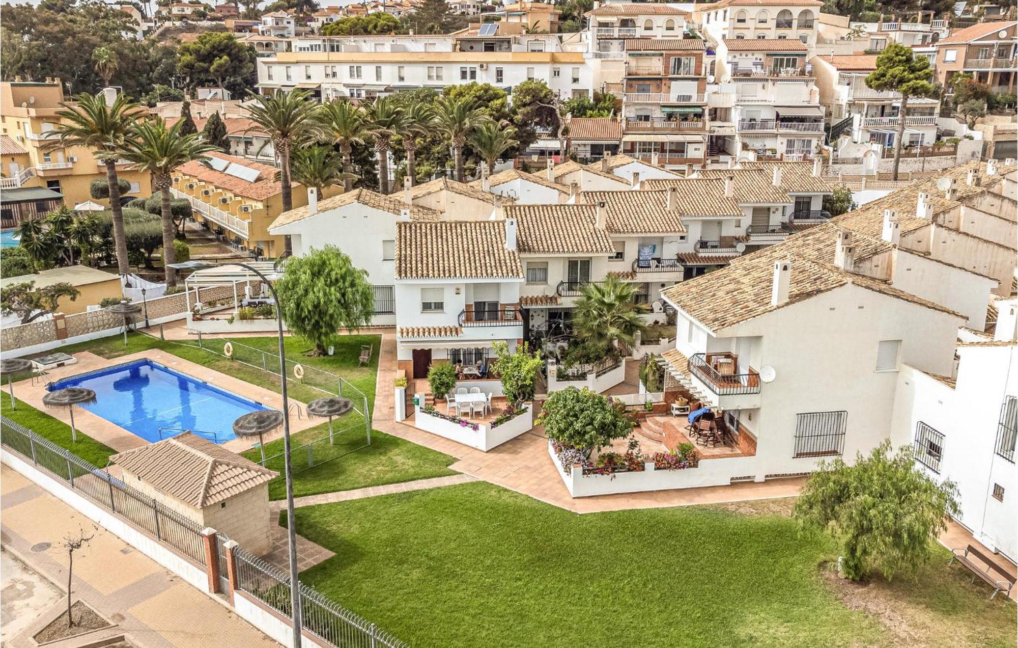 Nice Home In Velez-Malaga With Wifi 外观 照片